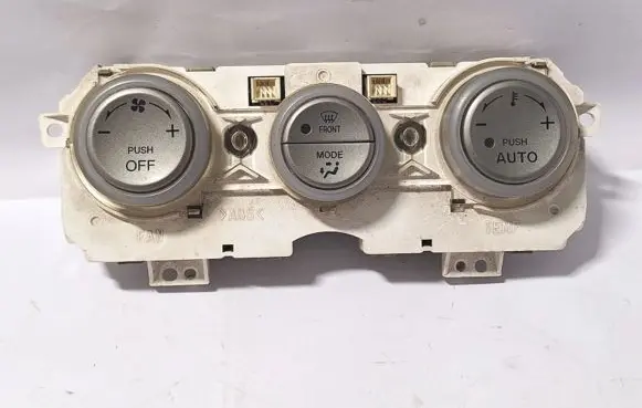 Mazda 6 Climate control unit GJ6G61190