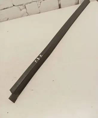 Mercedes-Benz Vito Viano W638 Front door glass trim molding