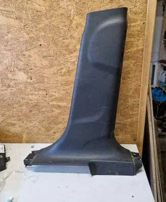 Opel Zafira C (B) pillar trim (bottom) 13289754 20861392 1E00512
