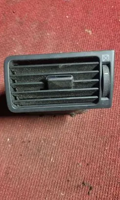 Toyota Corolla E120 E130 Dashboard side air vent grill/cover trim 8222C