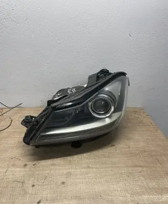 Mercedes-Benz R W251 Headlight/headlamp A2048204539 LE09C6220 030127068104