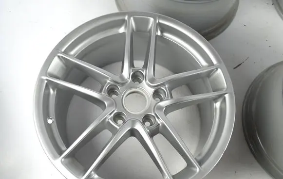 Porsche Panamera (970) Original wheel cap 97036216008