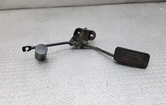Toyota Aygo AB10 Accelerator throttle pedal