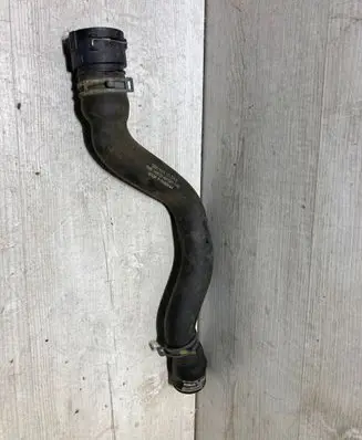 Audi A4 S4 B9 Engine coolant pipe/hose 8W0122101K