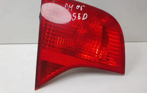 Audi A4 S4 B7 8E 8H Tailgate rear/tail lights 8E5945093A
