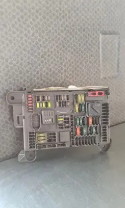 BMW X5 E70 Fuse box set 693168704 6931687