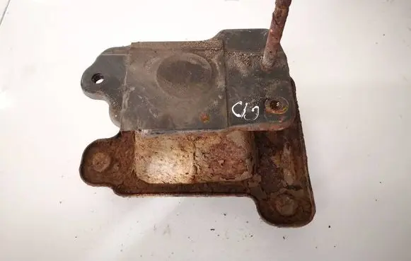 KIA Optima Rear bumper mounting bracket 