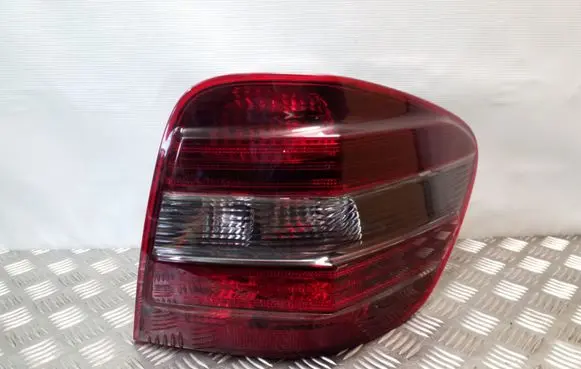 Mercedes-Benz ML W164 Rear/tail lights A1648202264