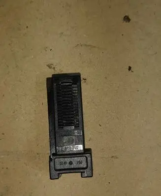 BMW 5 E39 Brake pedal sensor switch 6908787