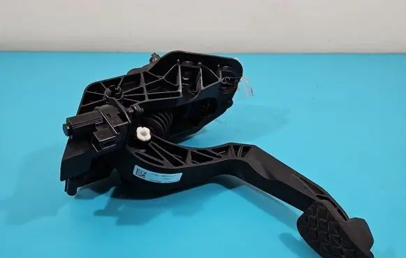Ford Fiesta Pedal assembly H1BC-7B633-A1D IMPRK1409572