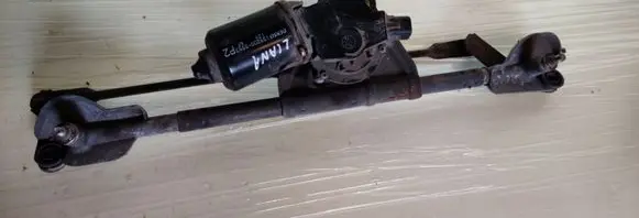 Suzuki Liana Front wiper linkage and motor 1592005593