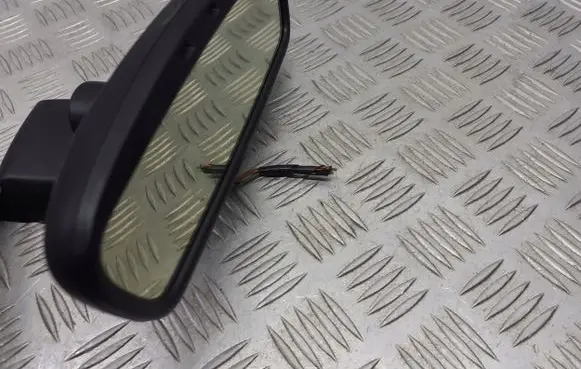Ford Focus Rearview mirror trim E11015624