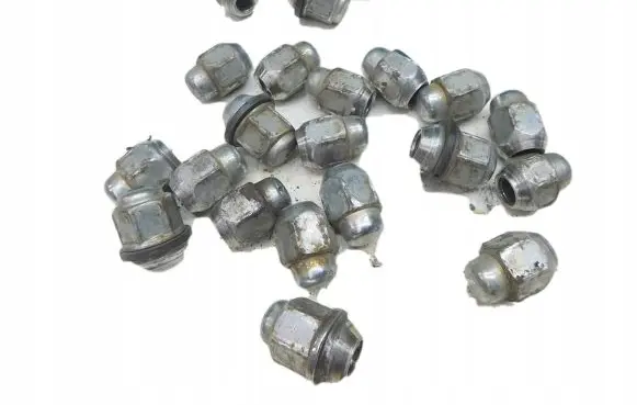 Hyundai Santa Fe Nuts/bolts 