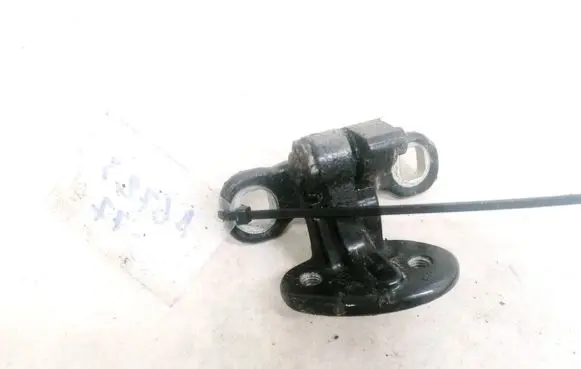 Volvo V50 Rear door lower hinge