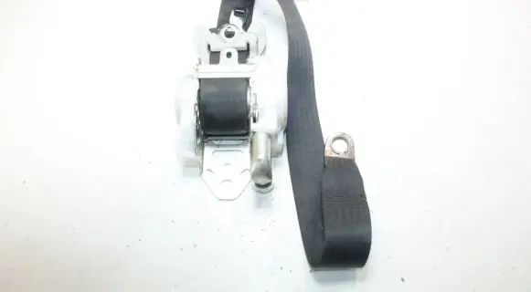 Lexus IS 220D-250-350 Front seatbelt J090331