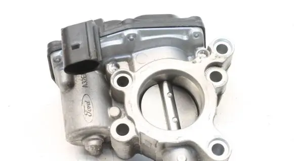 Ford Focus Throttle valve H6BG9F991AA