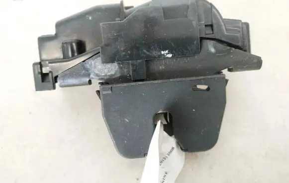 Peugeot 308 Tailgate/trunk/boot lock/catch/latch 9660403880