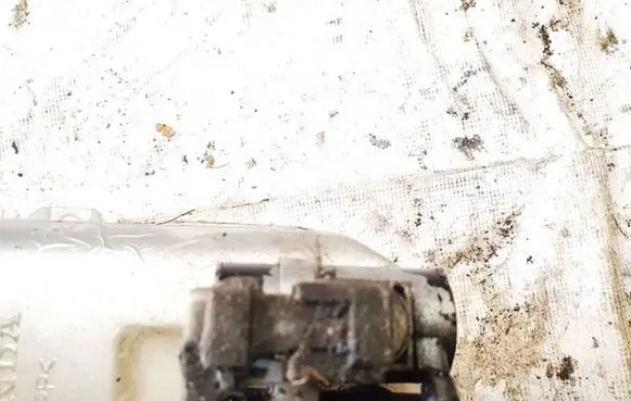 Honda FR-V Windscreen/windshield washer pump