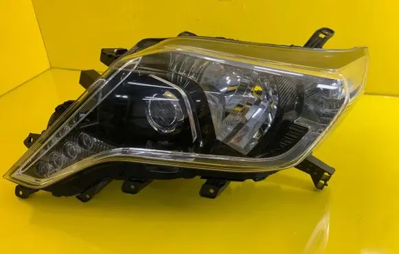 Toyota Land Cruiser (J150) Headlight/headlamp 81185-60J20
