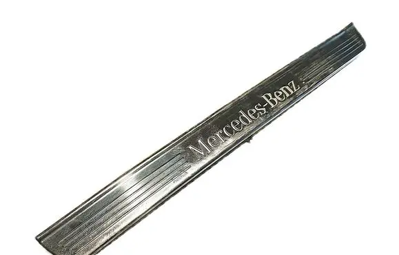 Mercedes-Benz S W222 Front sill trim cover A2226805335