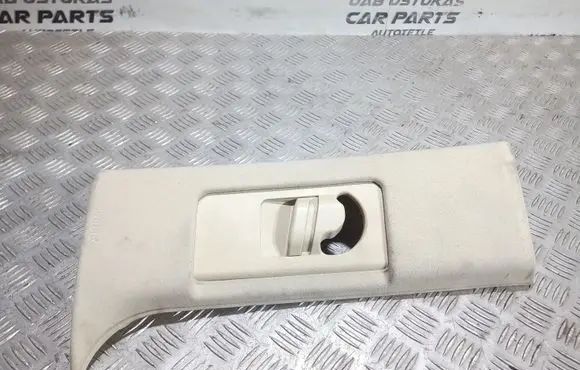 Land Rover Range Rover L322 (B) pillar trim (top) 8252682