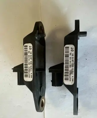 Honda Accord Airbag deployment crash/impact sensor 77970-SEA-J816-M1