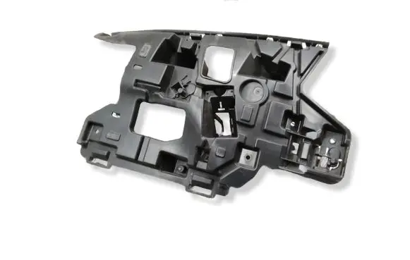 Volvo V40 Front bumper mounting bracket 31425001
