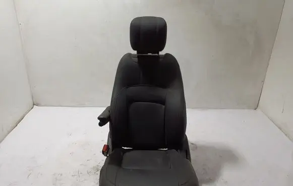 Land Rover Range Rover L405 Front driver seat LR113992
