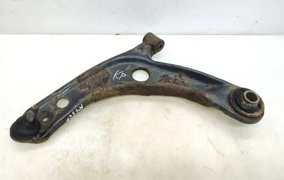 Toyota Yaris Front lower control arm/wishbone 