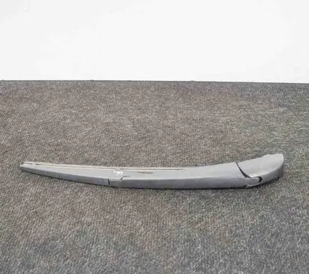 Toyota Verso-S Rear wiper blade arm 