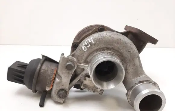 Volkswagen Crafter Turbo 076145701S 4937707515 6190061
