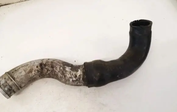 BMW 5 E39 Intercooler hose/pipe 11617785249
