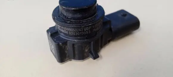 Mercedes-Benz B W246 W242 Parking PDC sensor A0009050242