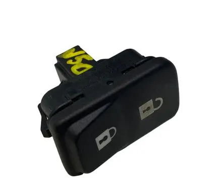 Volvo V50 Central locking switch button 30669957 30669958 03451510