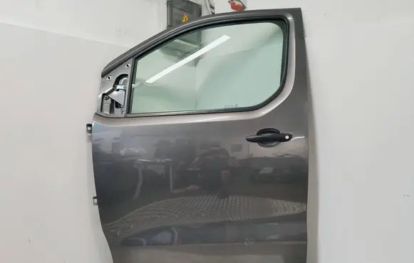 Peugeot Expert Front door