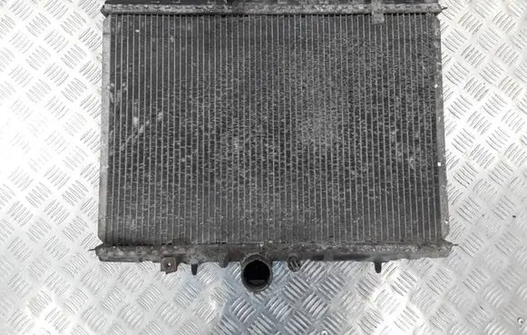 Peugeot 406 Coolant radiator