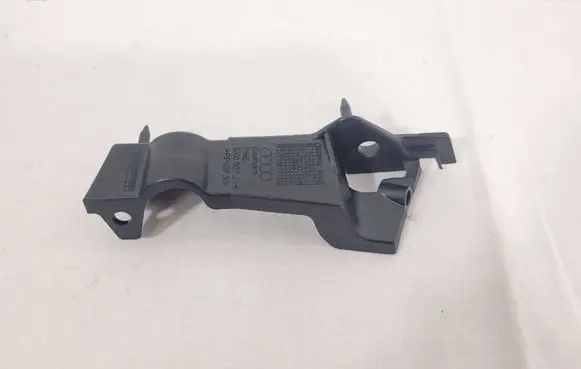 Audi A4 S4 B8 8K Front bumper mounting bracket 8K0807284