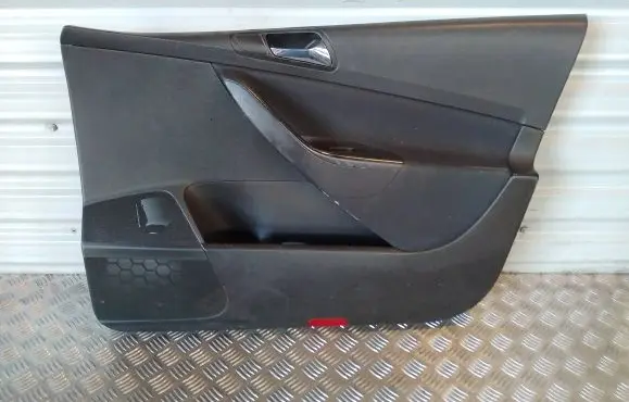 Volkswagen PASSAT B6 Front door card panel trim