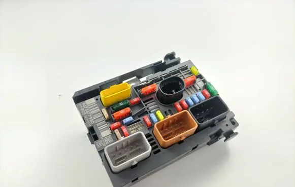 Fuse box set
