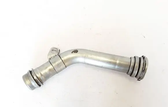 Intercooler hose/pipe