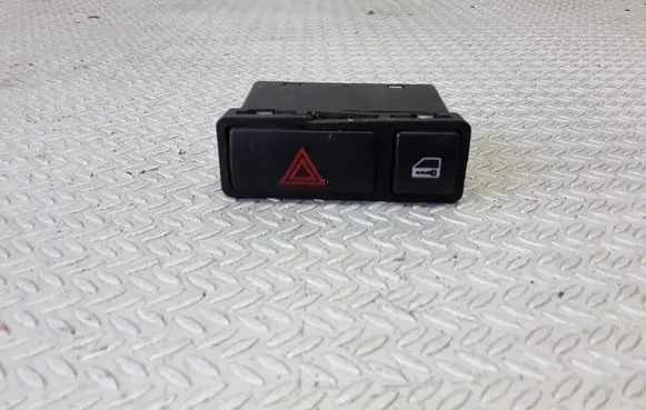 BMW 3 E46 Hazard light switch 61318368920