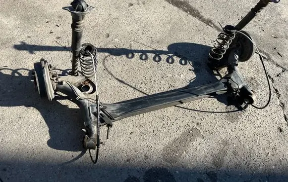 Volkswagen Polo V 6R Rear axle beam 
