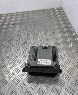 Volkswagen Amarok Engine control unit/module 03L907309AC 0281017903 EDC17C54