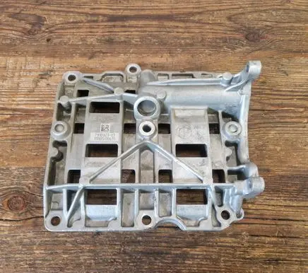 BMW 3 E90 E91 other engine part 7810823