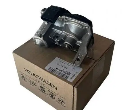 Volkswagen PASSAT B8 Throttle body valve 5Q0253692B 5Q0253691K