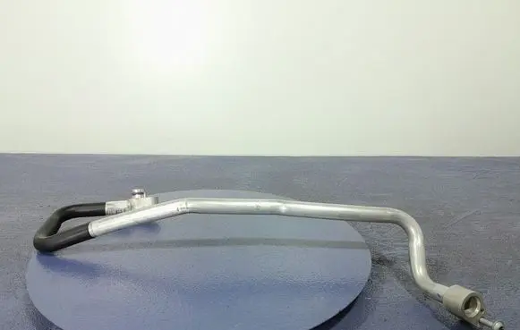 Audi Q7 4M Air conditioning (A/C) pipe/hose 4M1816735F
