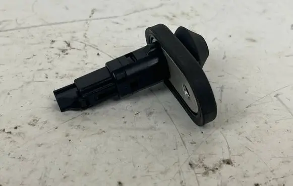 Toyota Mirai Front door sensor 