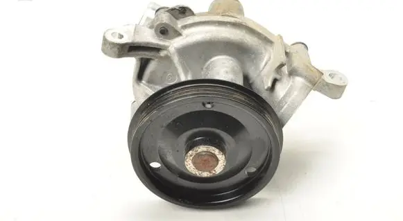 Volvo XC90 Water pump 32382367