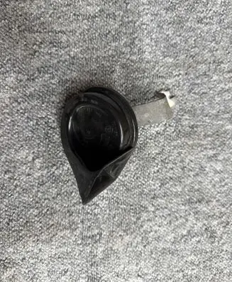 BMW 1 F20 F21 Horn signal 724542305 7245423 6033FB2374