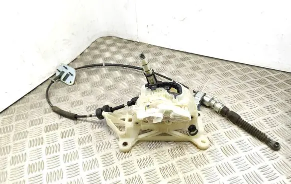 Mazda CX-3 Gear shifter/selector 20160601 DA6B46100